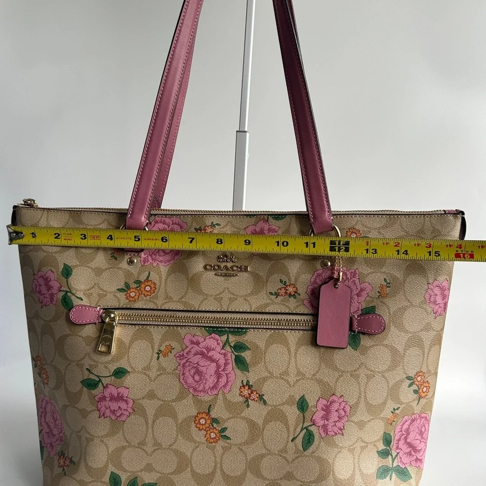 Coach Gallery Tote Signature Rose Print Khaki Pink Canvas Bag Excellent